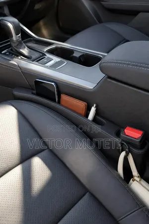 Car Seat Gap Filler Organizer - Premium Leather Look