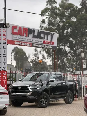 Toyota Hilux Revo Double Cab 2.8 Diesel RWD 2022