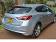 Mazda Axela 2017 Silver - 4
