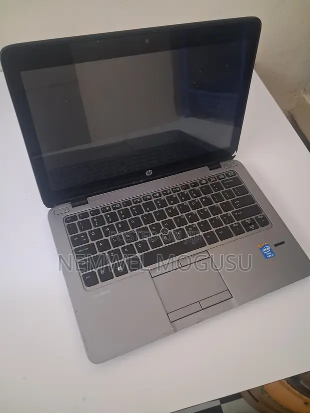 HP EliteBook 820 G2 Laptop - Core i5, 8GB RAM, 512GB HDD - 1
