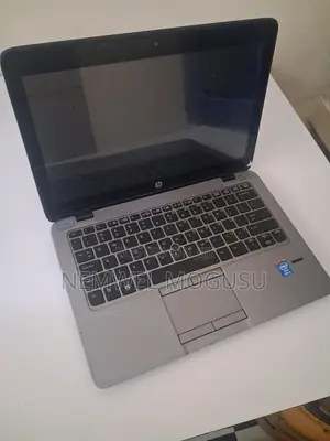HP EliteBook 820 G2 Laptop - Core i5, 8GB RAM, 512GB HDD
