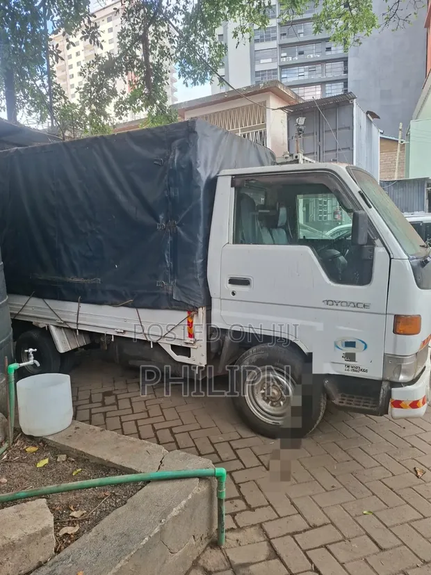 Toyota Dyna 5L Engine 2008 White - 1