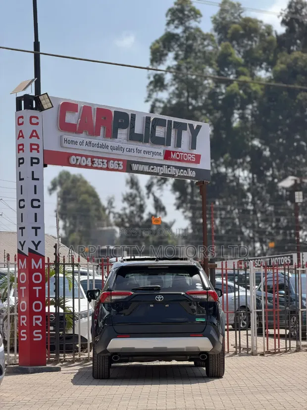 Toyota RAV4 Adventure 2019 Black - 1