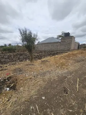 Kiwanja 40x80 cha Kuuzwa na Mmiliki, 7km kutoka Thika Road Mang'u Exit