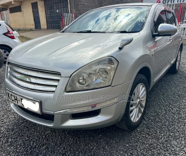 Nissan Dualis 2009 Nyeupe - 1