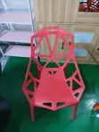 Kiti cha Kisasa cha Plastiki Kinachoweza Kuwekwa Juu - 2