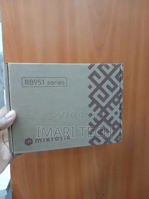 MikroTik RB951Ui-2HnD Router ya Wireless