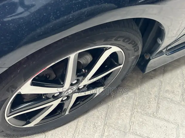 Toyota Corolla Fielder 2020 Bluu - 1