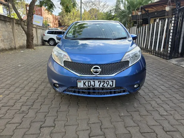 Nissan Note 1.2 Petrol 2015 Blue - 1