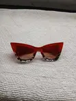 Classy Oversized Cat-Eye Sunglasses - Red & Tortoiseshell - 4