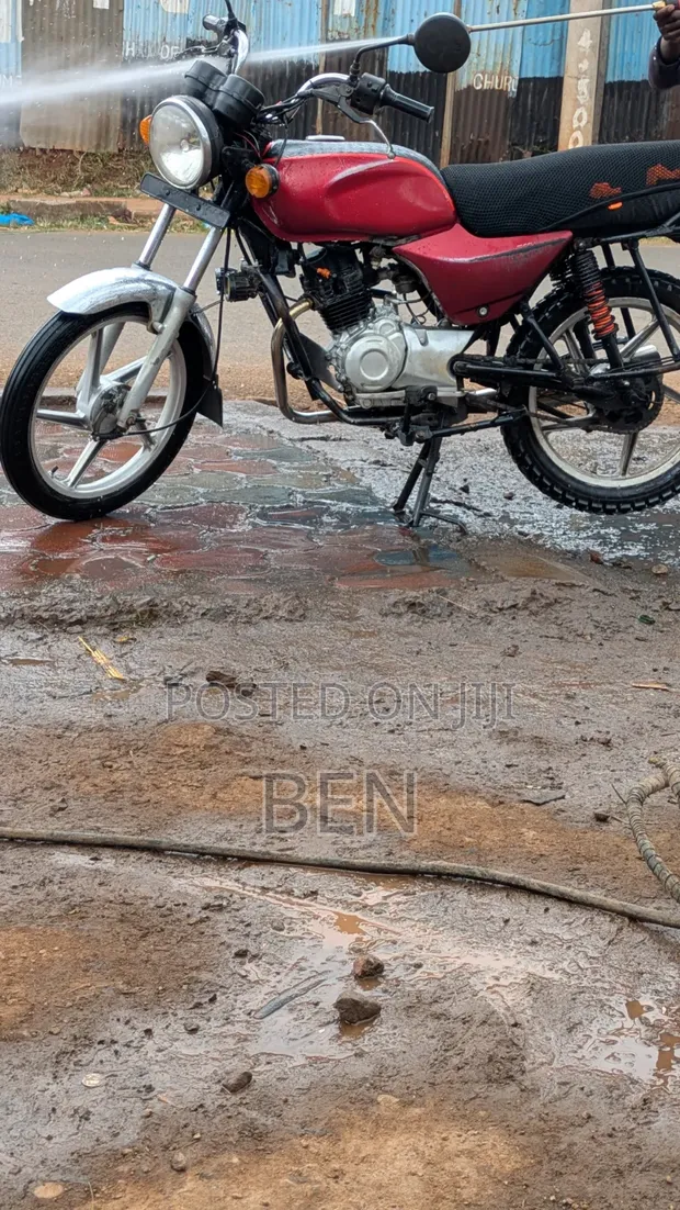 Bajaj Boxer BM100ES 2021 Nyeusi - 1