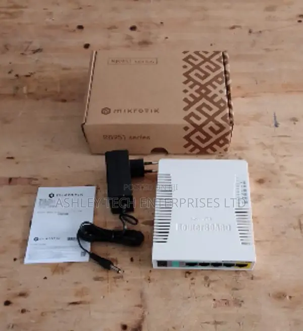 MikroTik RB951Ui-2HnD WiFi Routerboard - 1