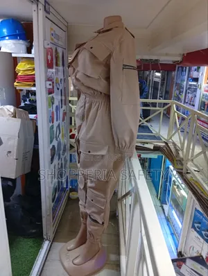 Cargo Overall ya Twill Bora