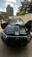 2023 Toyota Land Cruiser Prado 2.8 TZ.G Nyeusi - 2