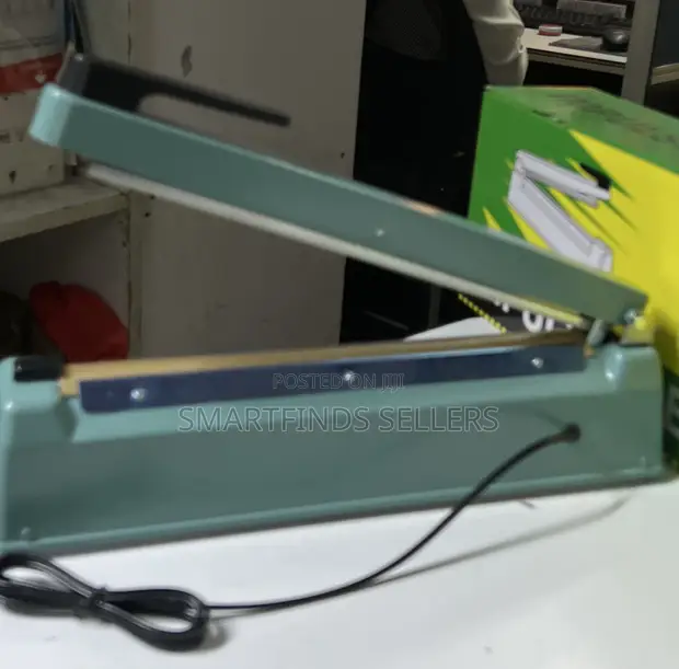 300mm Metal Plastic Bag Sealing Machine - 1