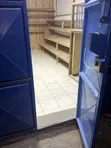 Duka Lote la Nafasi Kubwa Kwenye Mlango wa MOLLI Shopping Center - 2