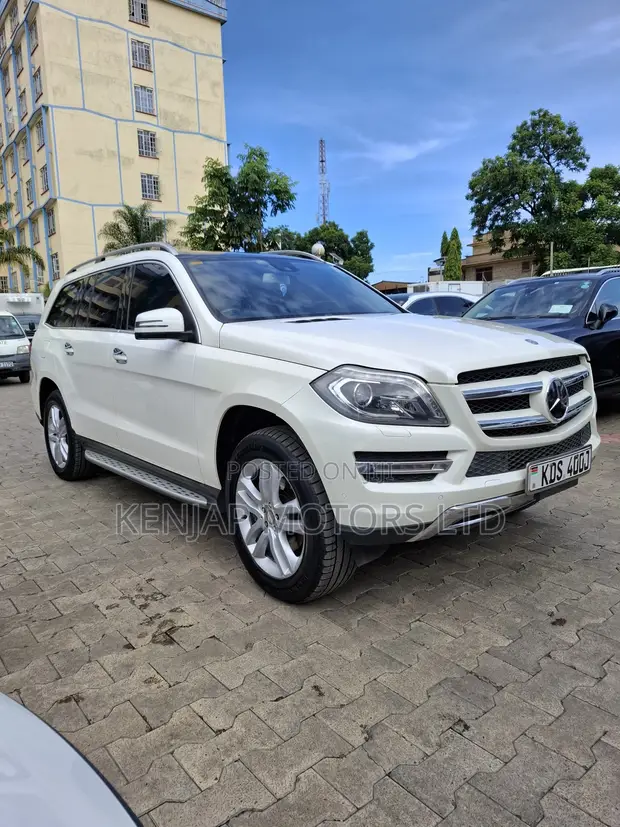 Mercedes-Benz GL-Class 350 BlueTEC 2016 Nyeupe - 1