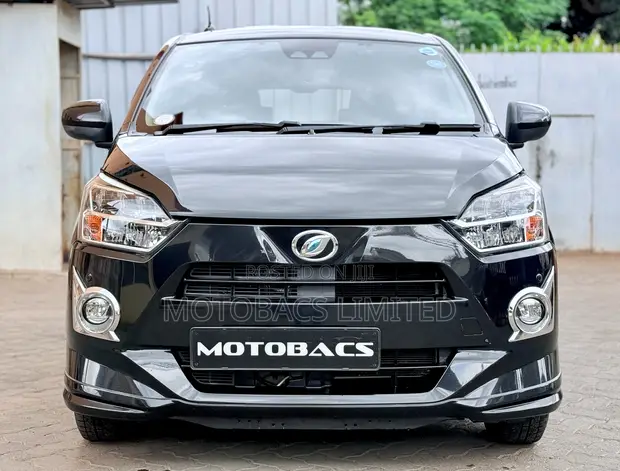 Daihatsu Mira 2019 Nyeusi - 1