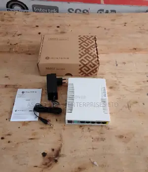 MikroTik RB951Ui-2HnD Router