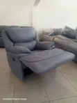 Luxurious Gray 1-Seater Recliner Sofa - 1