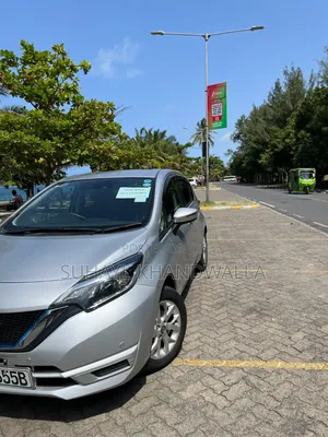 Nissan Note 1.2 Hybrid e-POWER 2019 Silver
