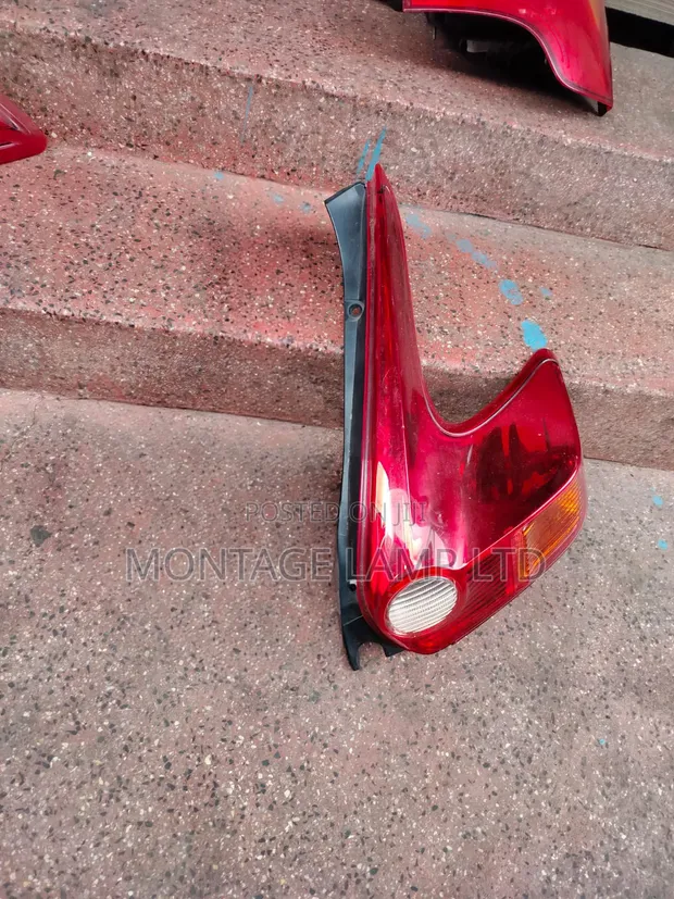 Nissan Juke 2006 Rear Lamps - Used - 1