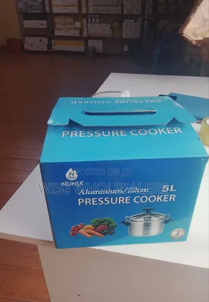 Nunix 5L Aluminium Pressure Cooker – 22cm