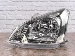 Toyota Premio Headlight - 2005-2007 Xenon