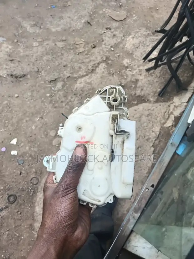 Kifunga Mlango cha Honda CR-V (Kimetumika) - 1