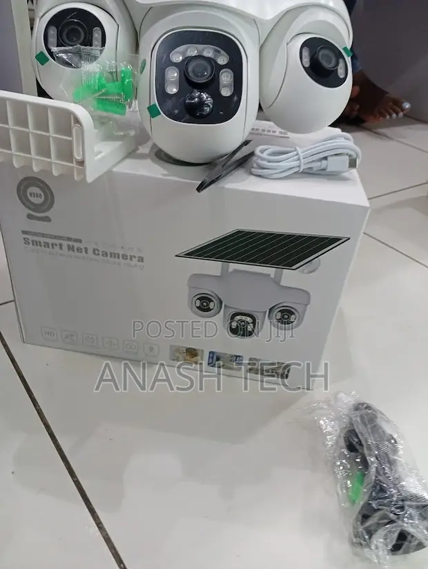 Kamera ya Usalama ya Solar PTZ ya Lensi 3 yenye WiFi - 1