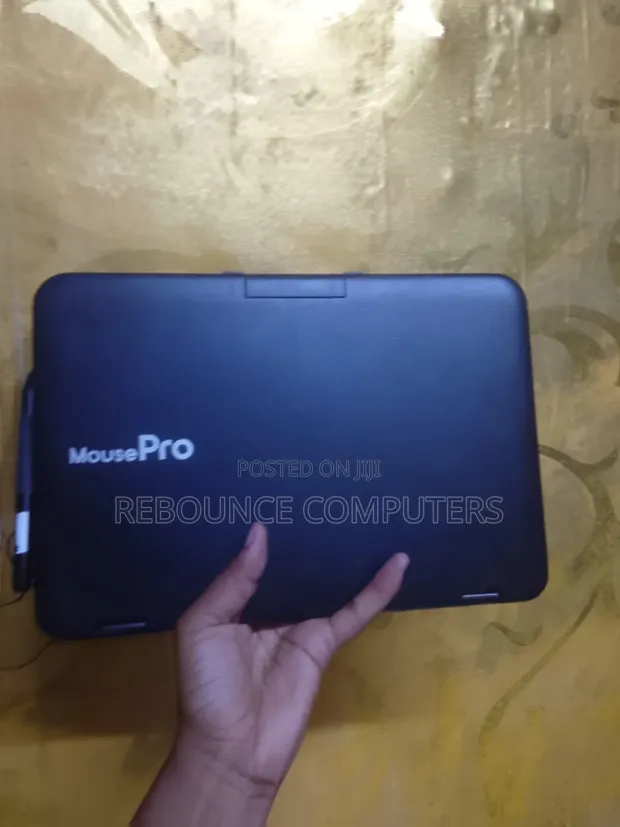 Mouse Computer 11.6" Convertible Laptop Celeron 4GB RAM 256GB SSD - 1