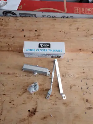 High Performance Heavy Duty Door Closer - Silver