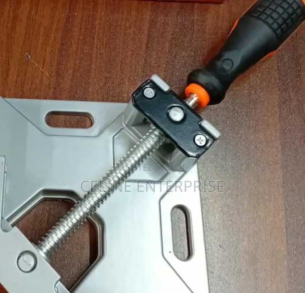 Multi-Angle Corner Clamping Tool - 1