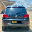 Volkswagen Tiguan 2013 Nyeusi - 4