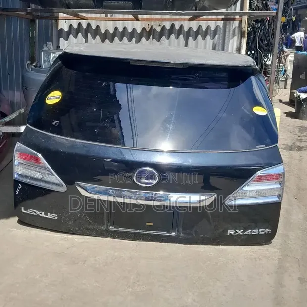Boot ya Lexus RX - Ubora Halisi, Kutoka Japan - 1