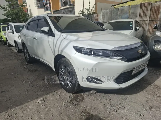 Toyota Harrier 2017 Pearl - 1