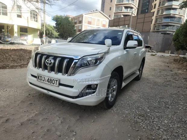 Toyota Land Cruiser Prado 2016 Nyeupe - 1