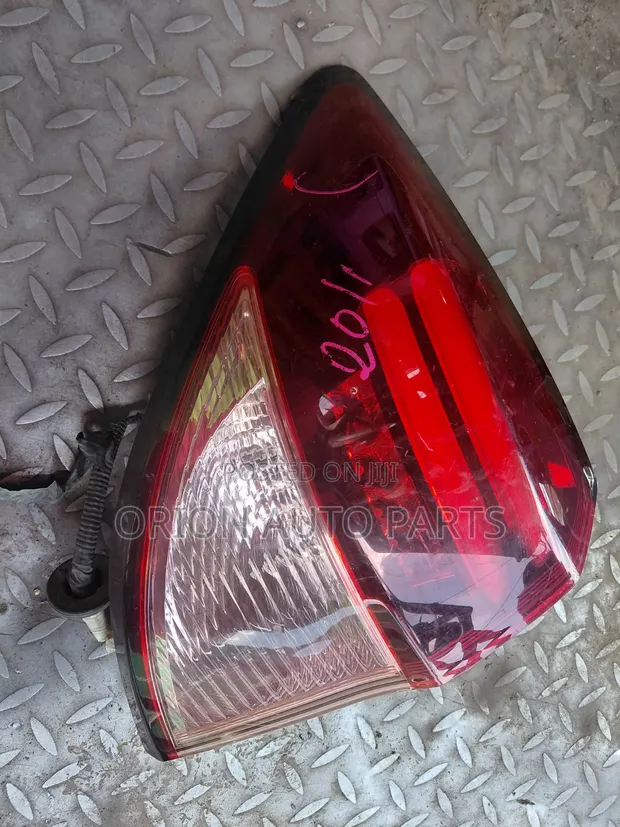 Honda Vezel Taillights Zilizotumika - 1