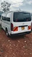 Toyota HiAce 2012 - 3