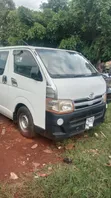 Toyota HiAce 2012 - 5