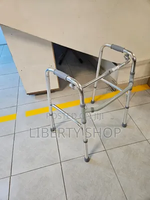 Adjustable Foldable Walking Frame - Msaada Mwepesi wa Kutembea