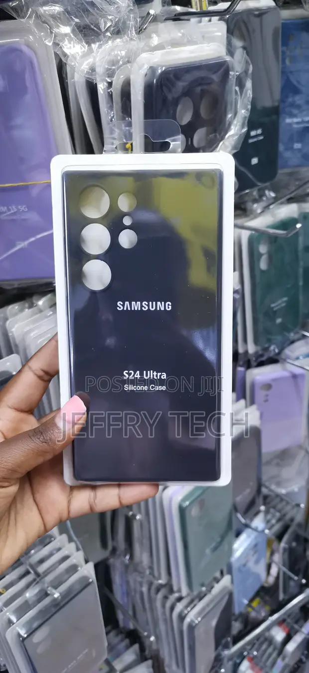 Samsung Galaxy S24 Ultra Kesi ya Nyuma ya Silicone - Nyeusi - 1