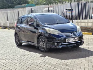 Nissan Note 1.2 Petrol 2014 Nyeusi