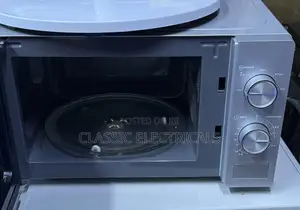 Brand New Hisense 20L Manual Microwave - Silver
