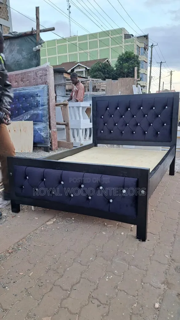 Ideal 5x6 Bedroom Mocket Bed - 1