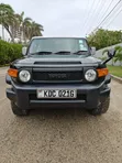 Toyota FJ Cruiser 2013 Nyeusi Matt - 1
