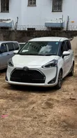 Toyota Sienta 1.5 AWD 2019 White - 3