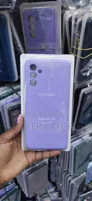 Samsung Galaxy A04s / A13 5G Silicone Case - Purple