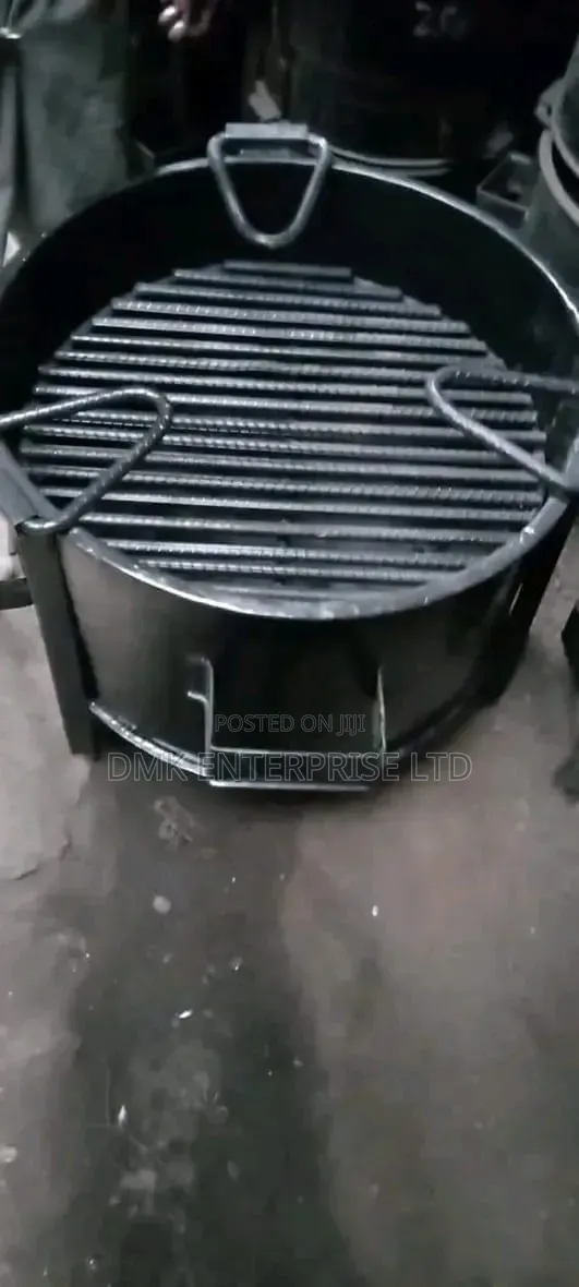 Heavy-Duty Round Charcoal Grill Jiko - 1
