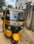 Bajaj RE 2024 Njano - 2